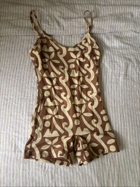 Abysse Hawkins one piece